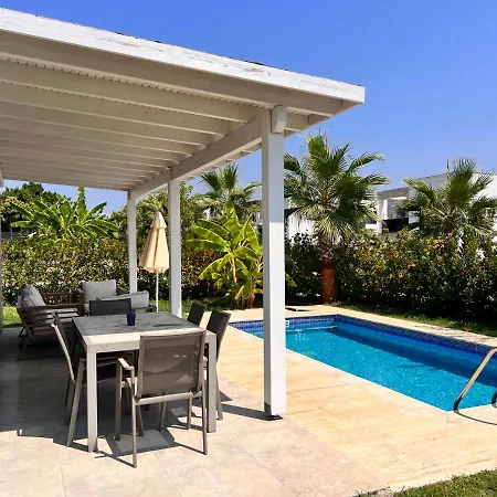 Luxury Stays At Yalikavak A Private With Pool A 2 Bedroom With Pool Or Without Pool Location דירה *